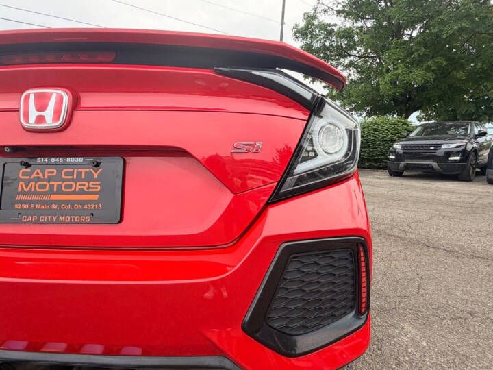 2018 Honda Civic Image 9