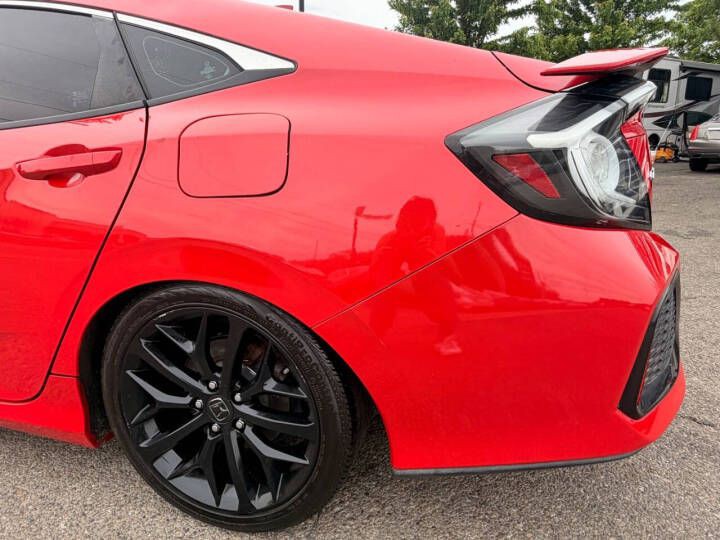2018 Honda Civic Image 12