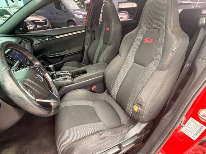 2018 Honda Civic Image 19