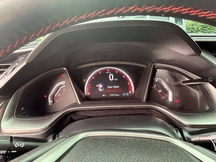 2018 Honda Civic Image 22