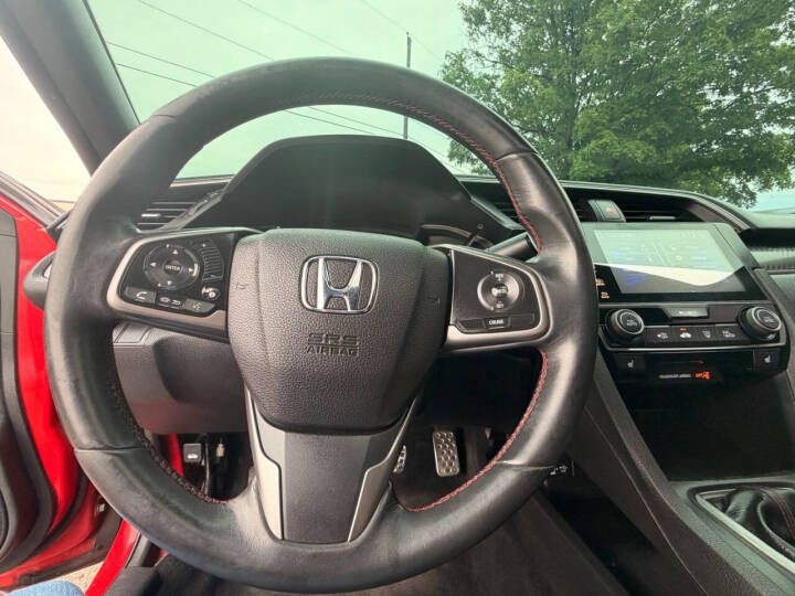 2018 Honda Civic Image 24