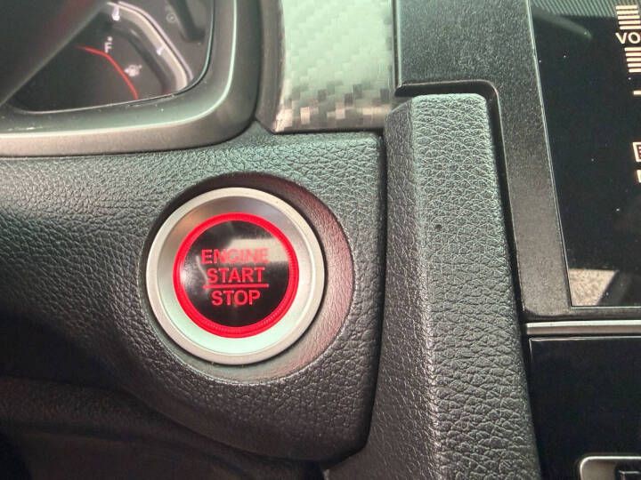 2018 Honda Civic Image 28