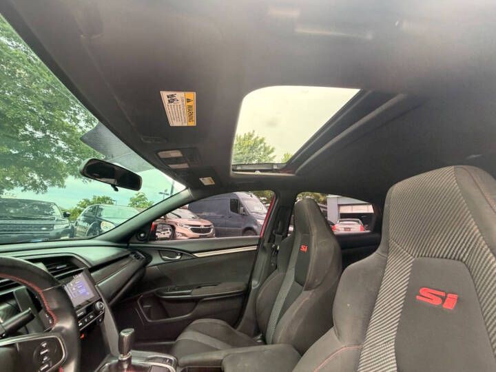 2018 Honda Civic Image 29