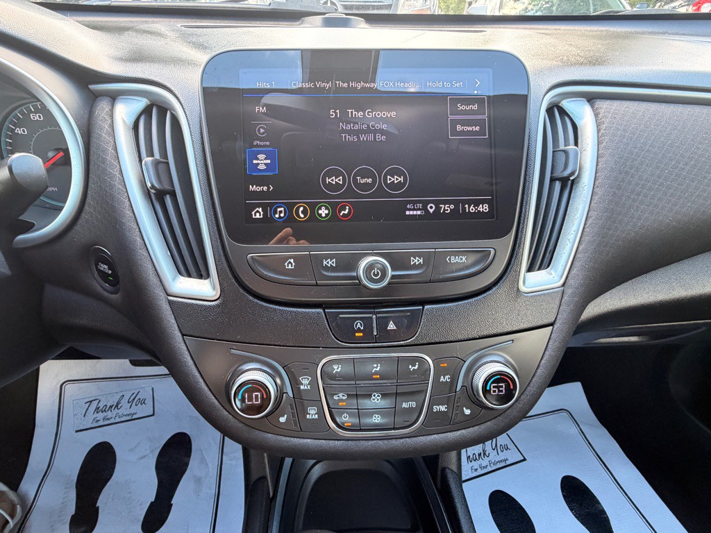 2022 Chevrolet Malibu Image 13