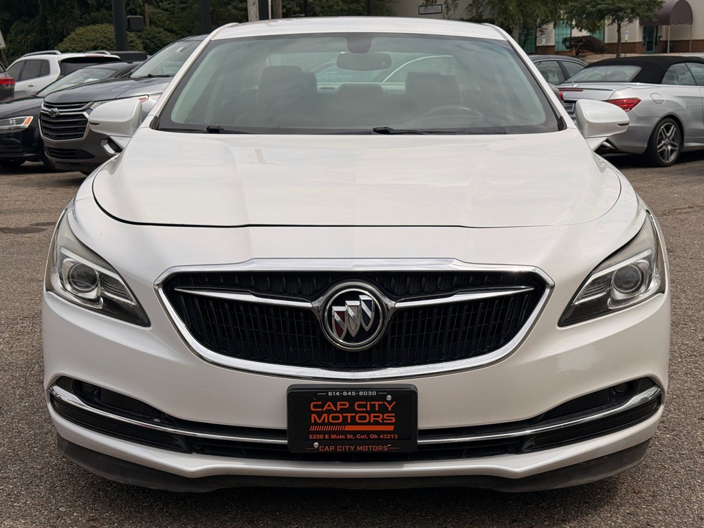 2018 Buick Lacrosse Image 2
