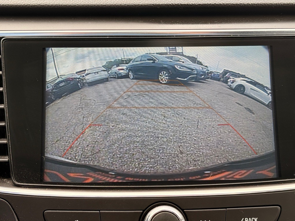 2018 Buick Lacrosse Image 18