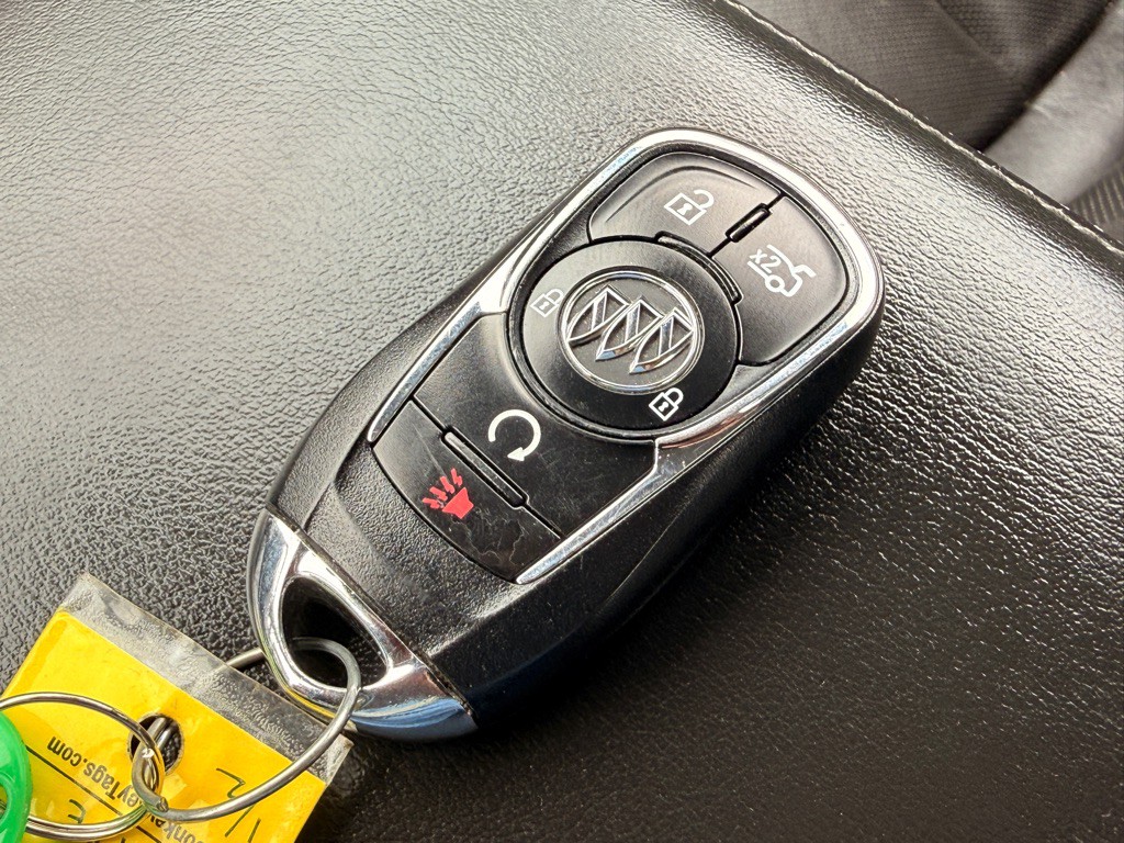2018 Buick Lacrosse Image 21