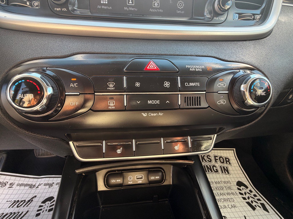 2018 Kia Sorento Image 8