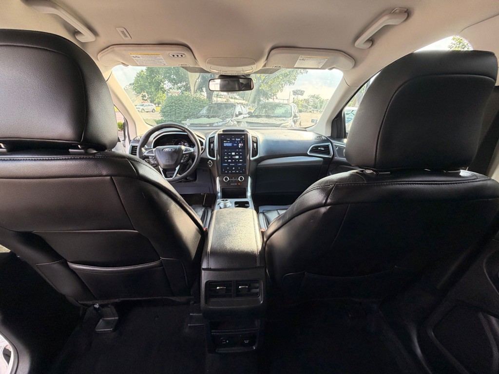 2021 Ford Edge Image 13