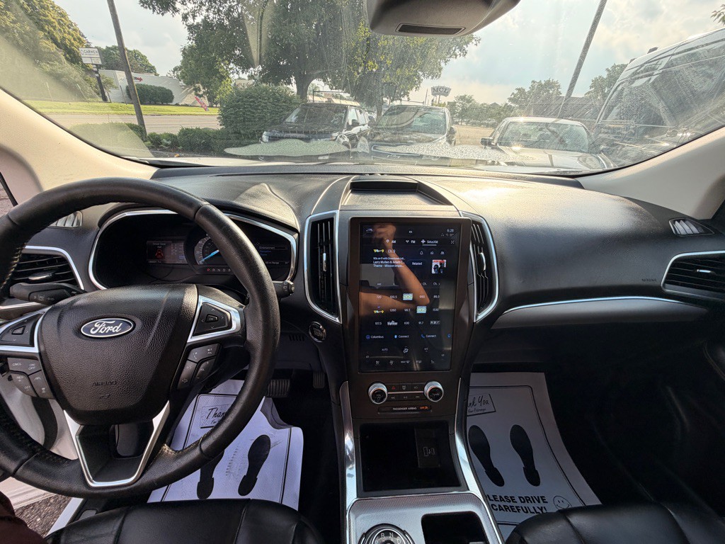 2021 Ford Edge Image 14