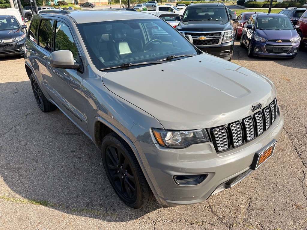 2021 Jeep Grand Cherokee Image 3