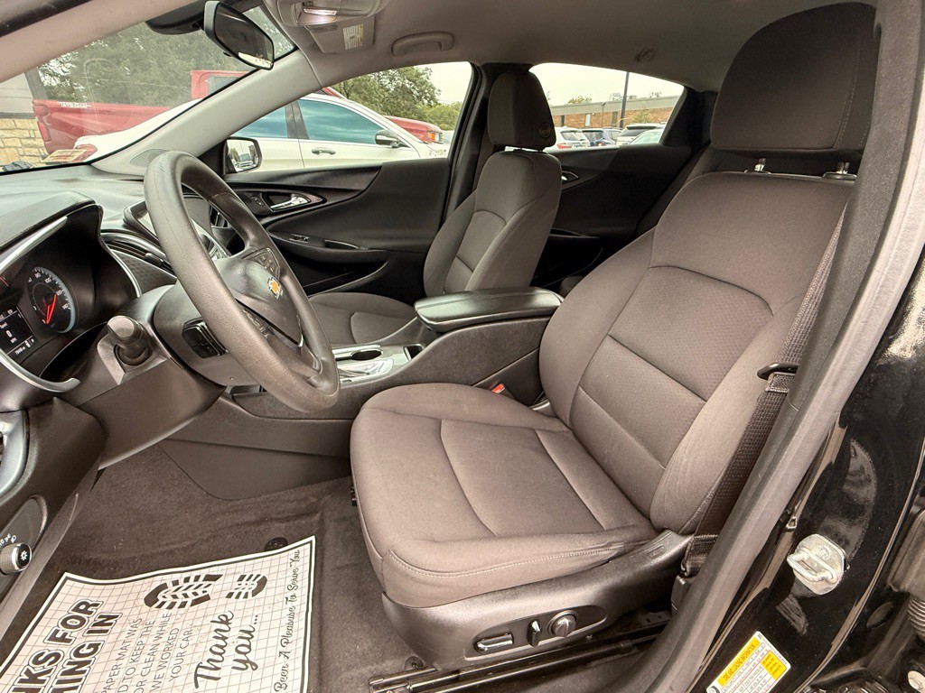 2020 Chevrolet Malibu Image 8