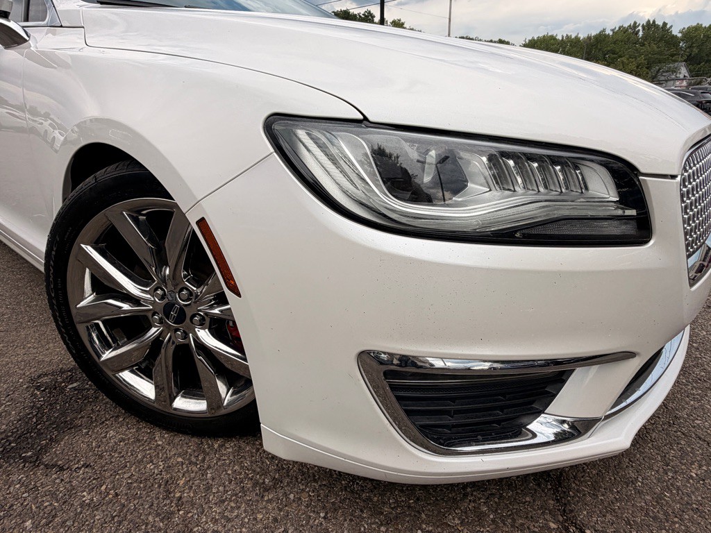 2017 Lincoln MKZ Image 4
