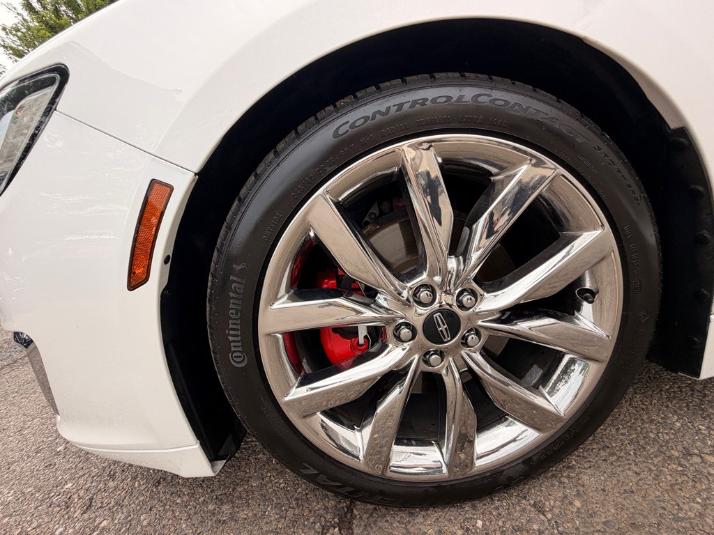 2017 Lincoln MKZ Image 16