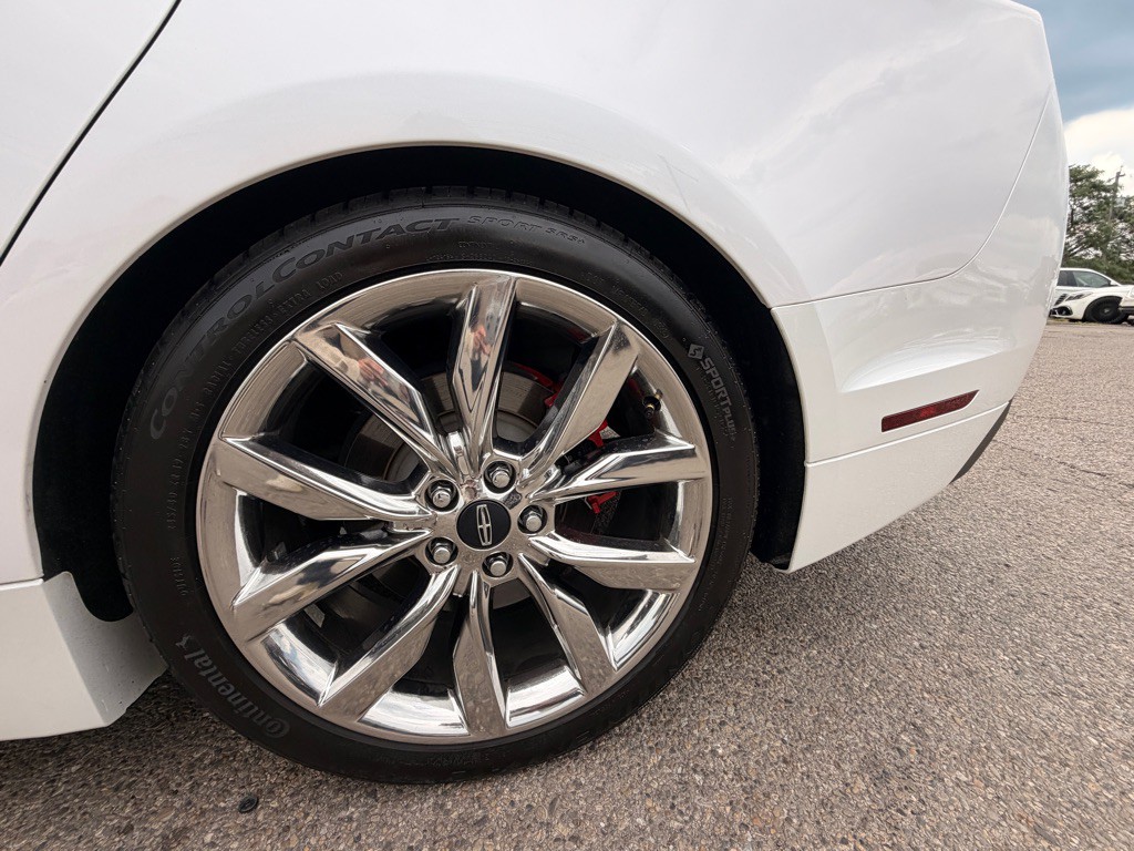 2017 Lincoln MKZ Image 17