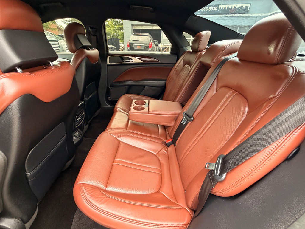 2017 Lincoln MKZ Image 19