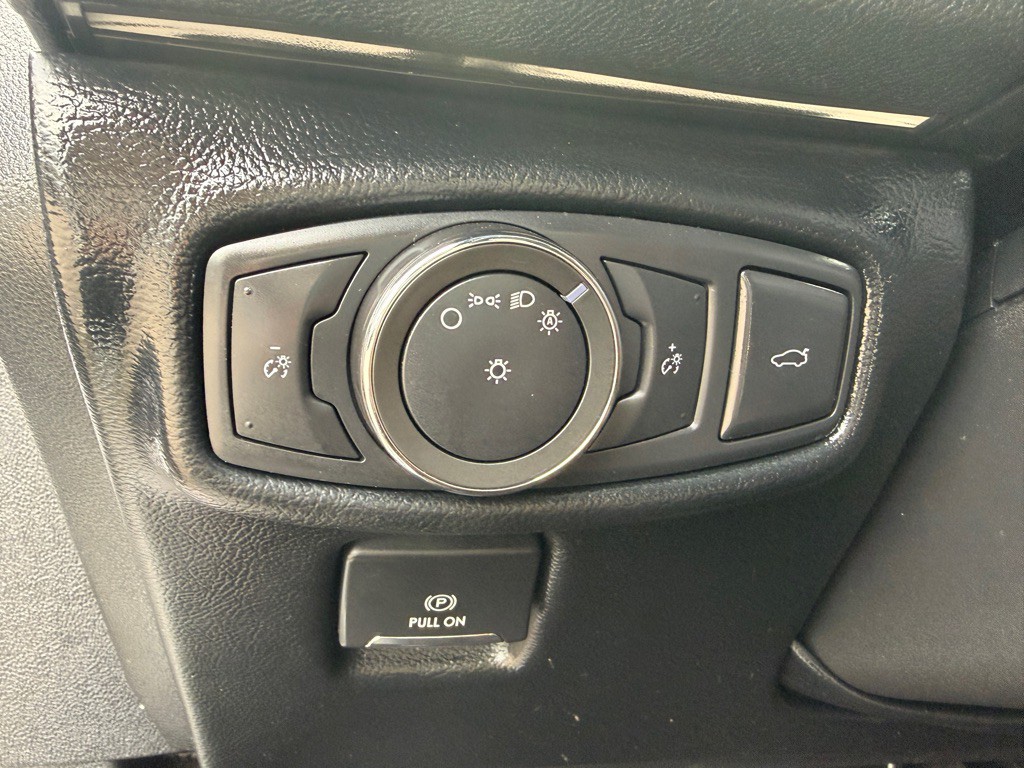 2017 Lincoln MKZ Image 23