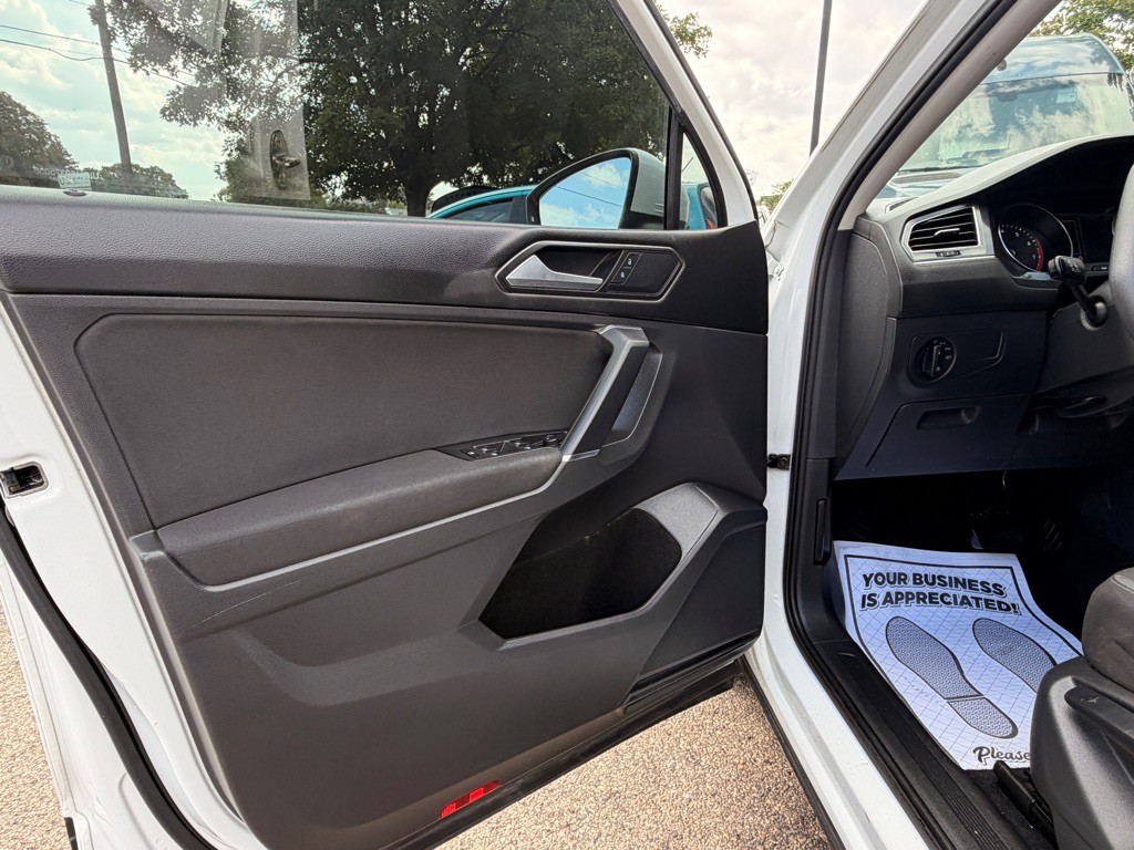 2018 Volkswagen Tiguan Image 8