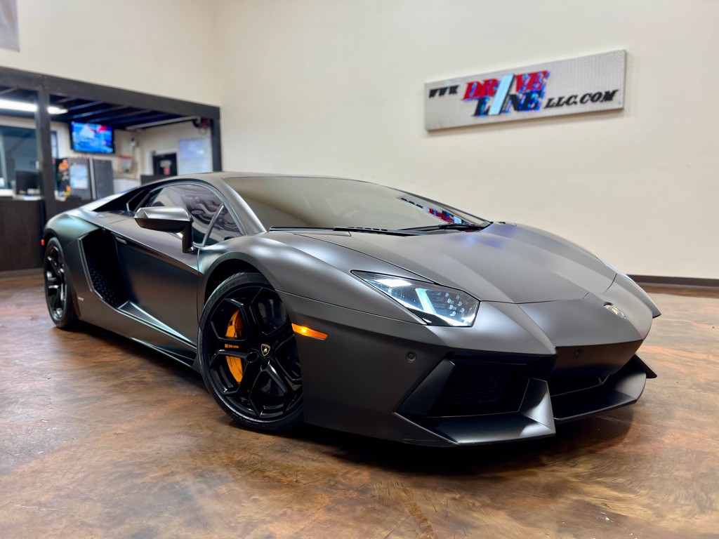 2012 Lamborghini Aventador Image 10