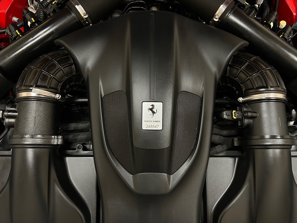 2019 Ferrari PORTOFINO Image 23