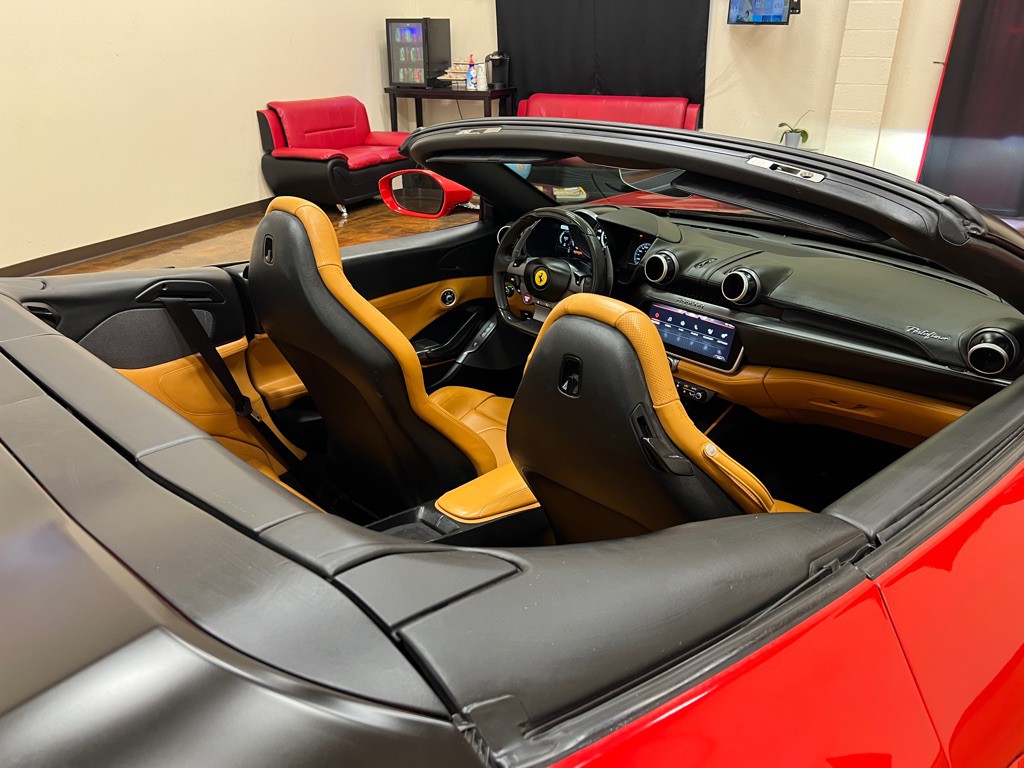 2019 Ferrari PORTOFINO Image 26
