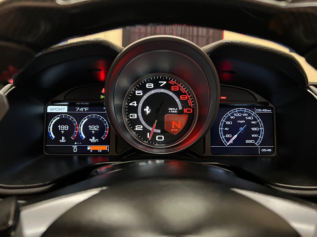 2019 Ferrari PORTOFINO Image 36