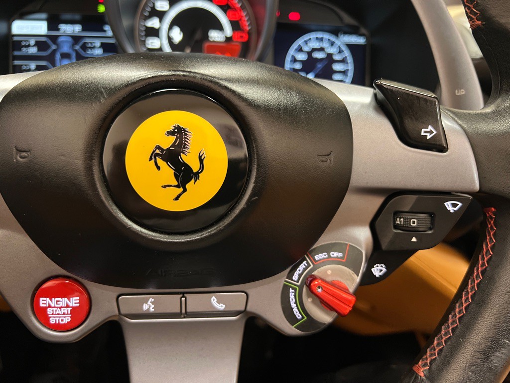 2019 Ferrari PORTOFINO Image 39