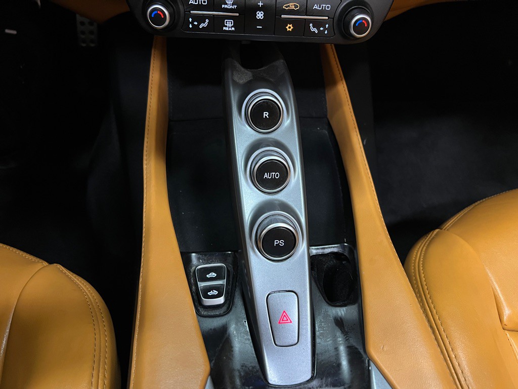 2019 Ferrari PORTOFINO Image 46