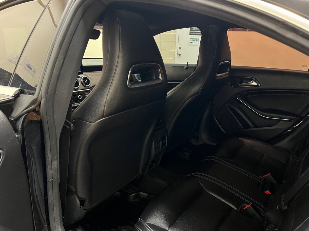 2018 Mercedes-Benz CLA-Class Image 28
