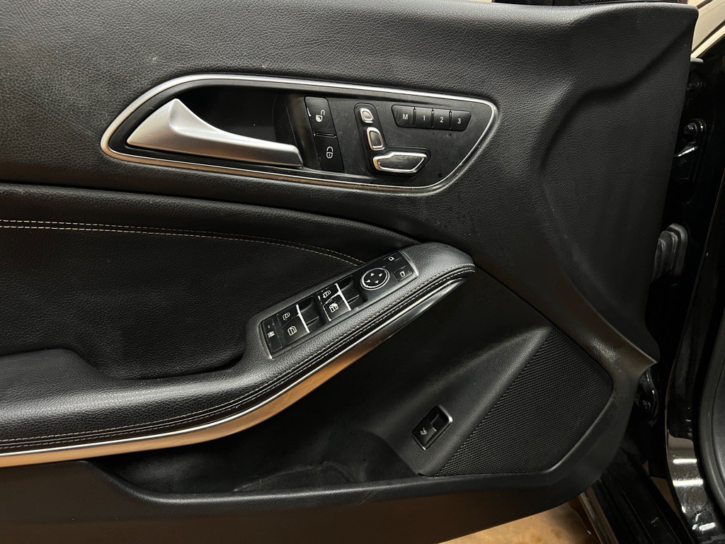 2018 Mercedes-Benz CLA-Class Image 24