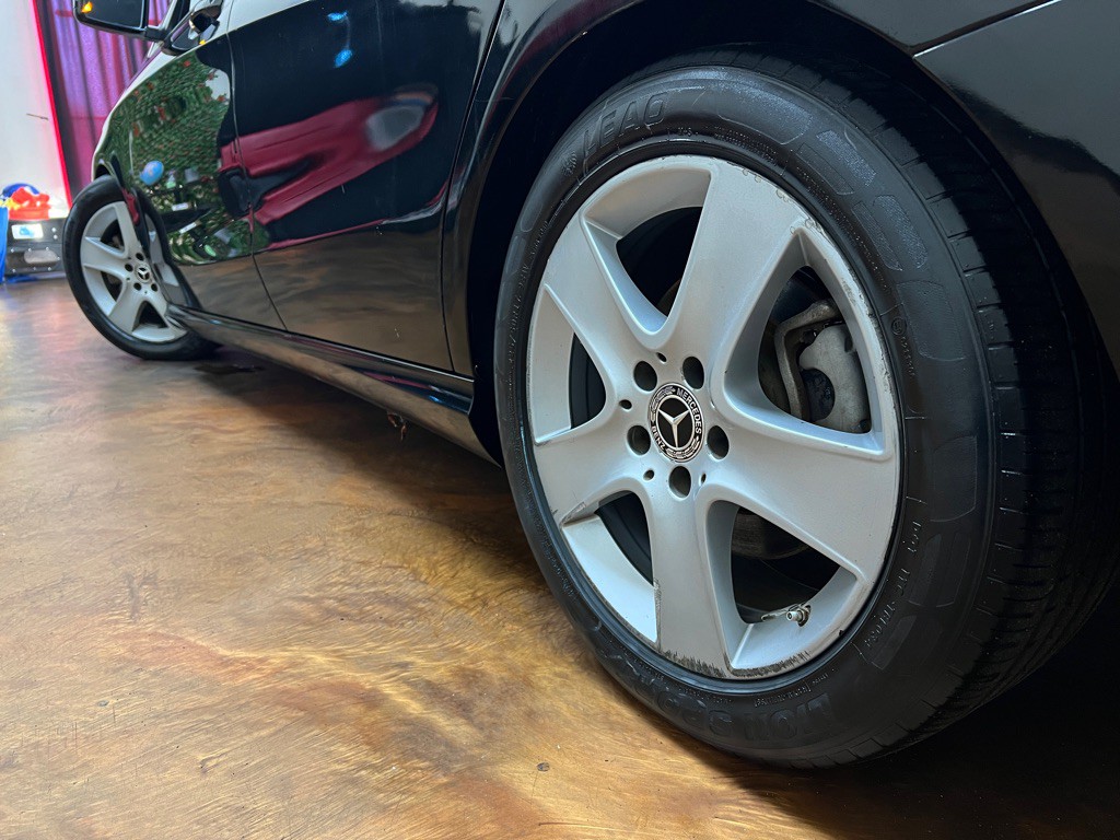 2018 Mercedes-Benz CLA-Class Image 36