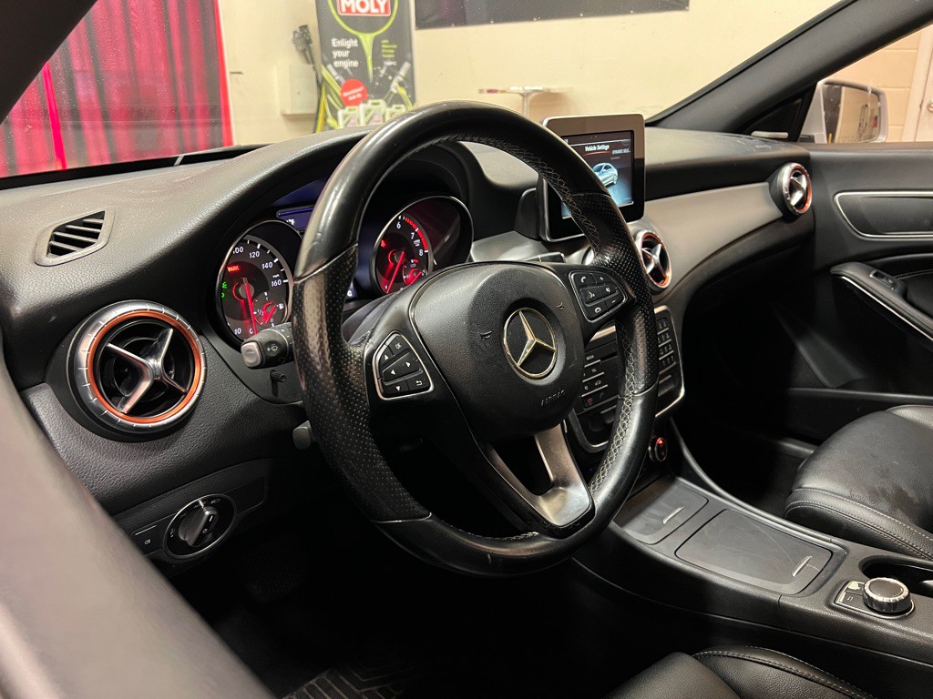 2016 Mercedes-Benz CLA-Class Image 13