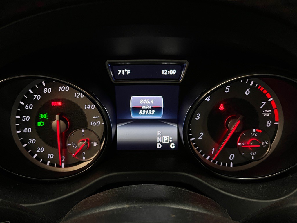 2016 Mercedes-Benz CLA-Class Image 16