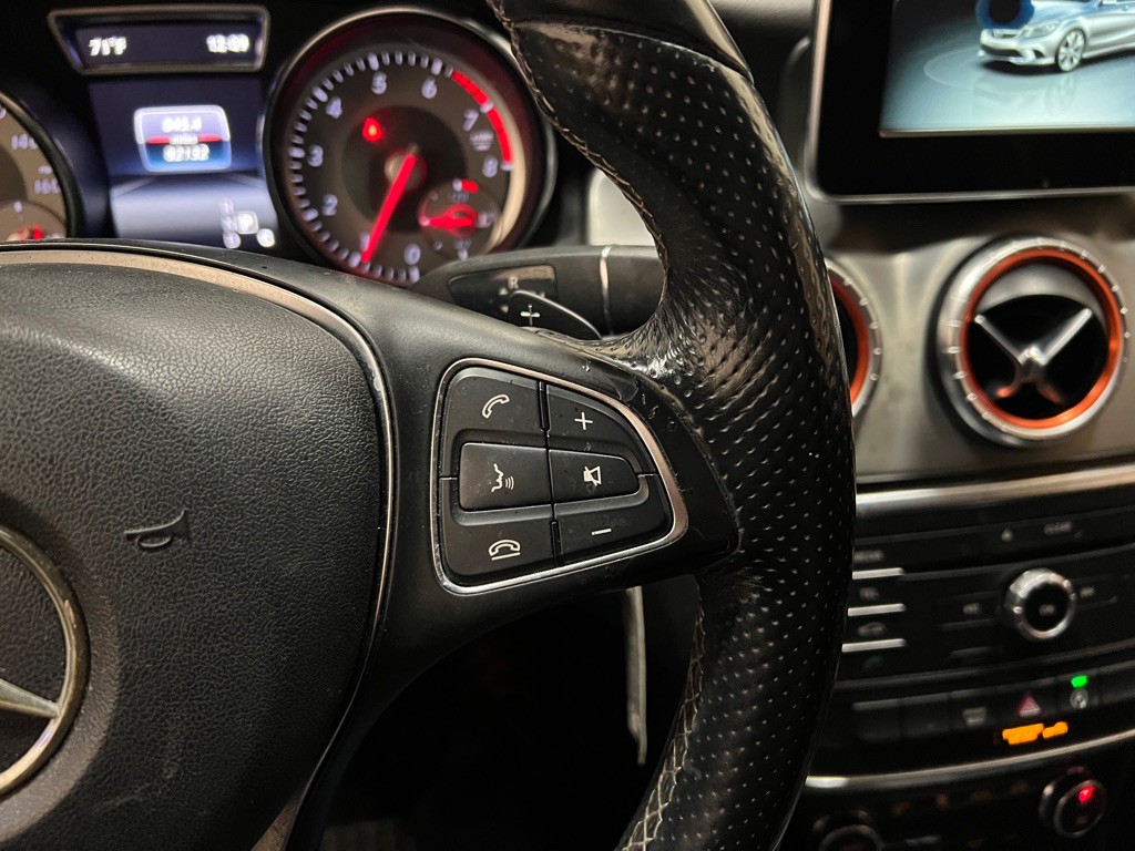 2016 Mercedes-Benz CLA-Class Image 19