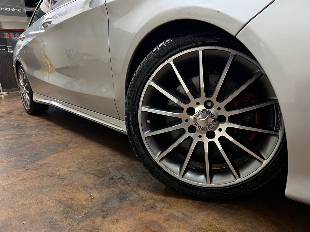 2016 Mercedes-Benz CLA-Class Image 38