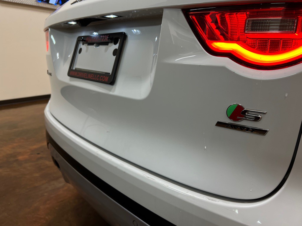 2020 Jaguar F-PACE Image 49