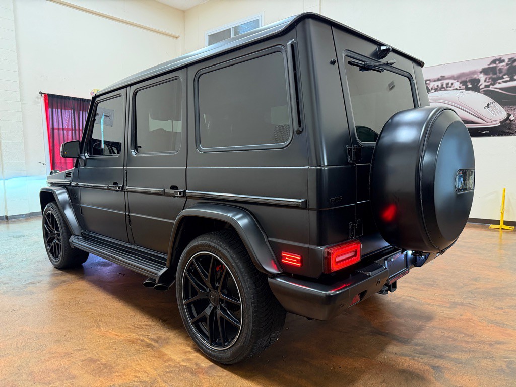 2017 Mercedes-Benz G-Class Image 9