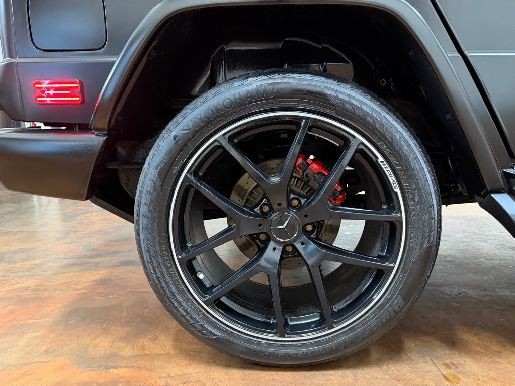 2017 Mercedes-Benz G-Class Image 16