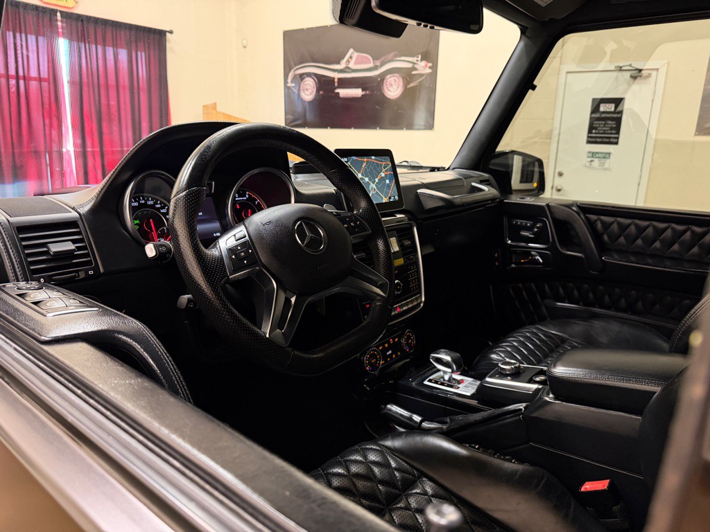 2017 Mercedes-Benz G-Class Image 25