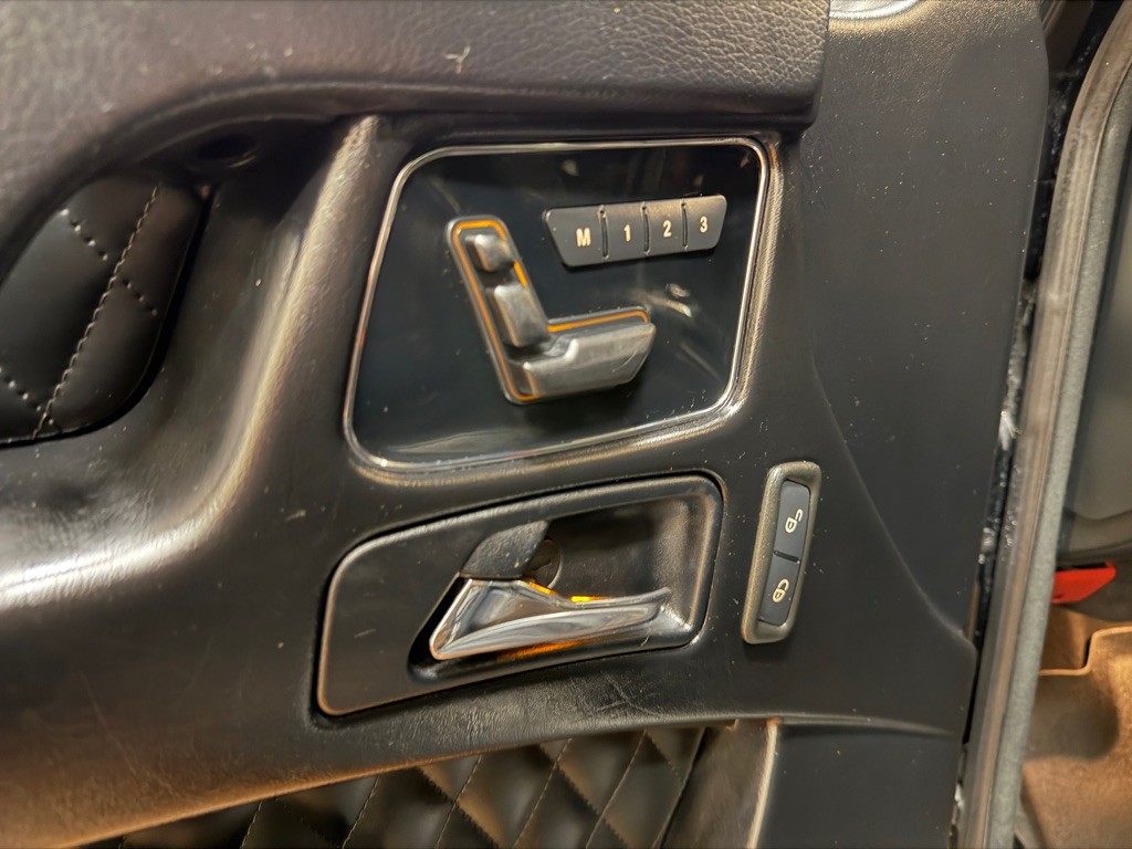 2017 Mercedes-Benz G-Class Image 29
