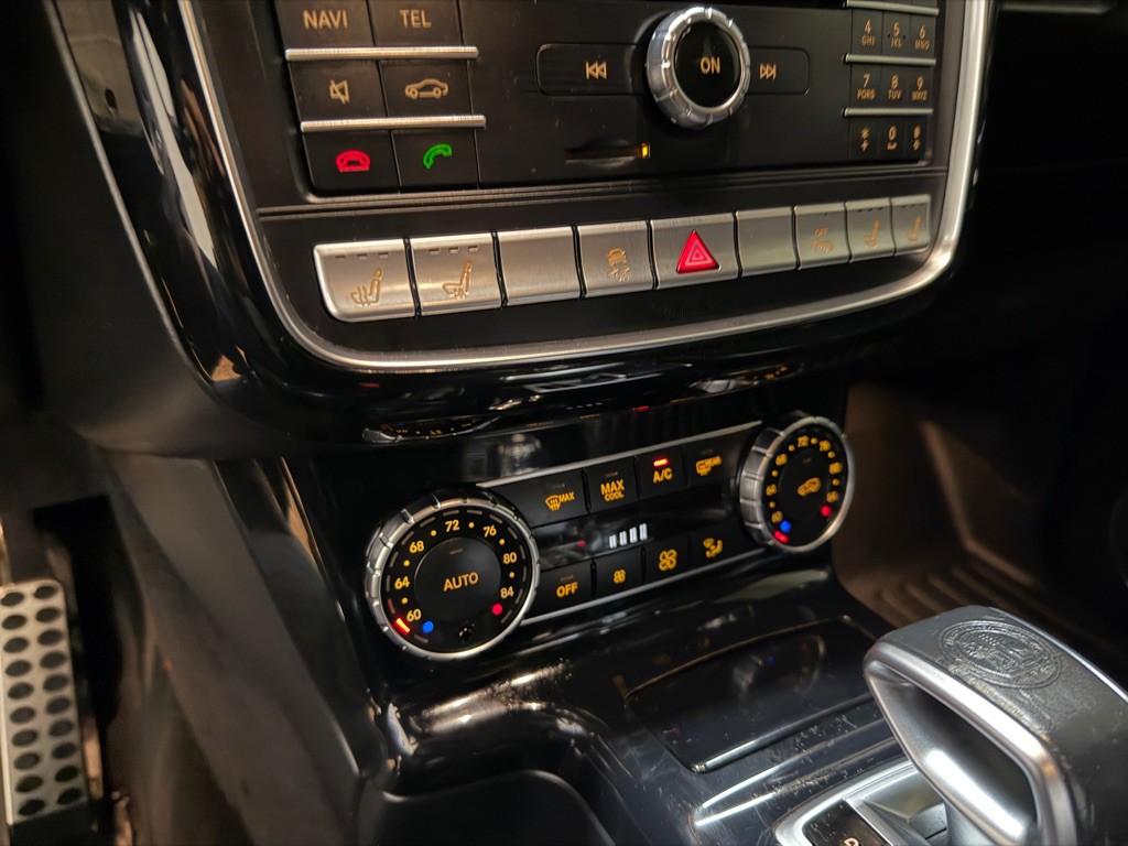2017 Mercedes-Benz G-Class Image 39
