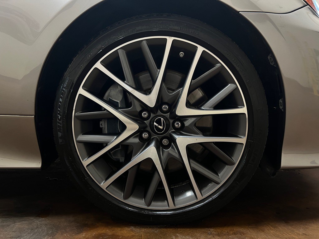 2015 Lexus RC 300 Image 12