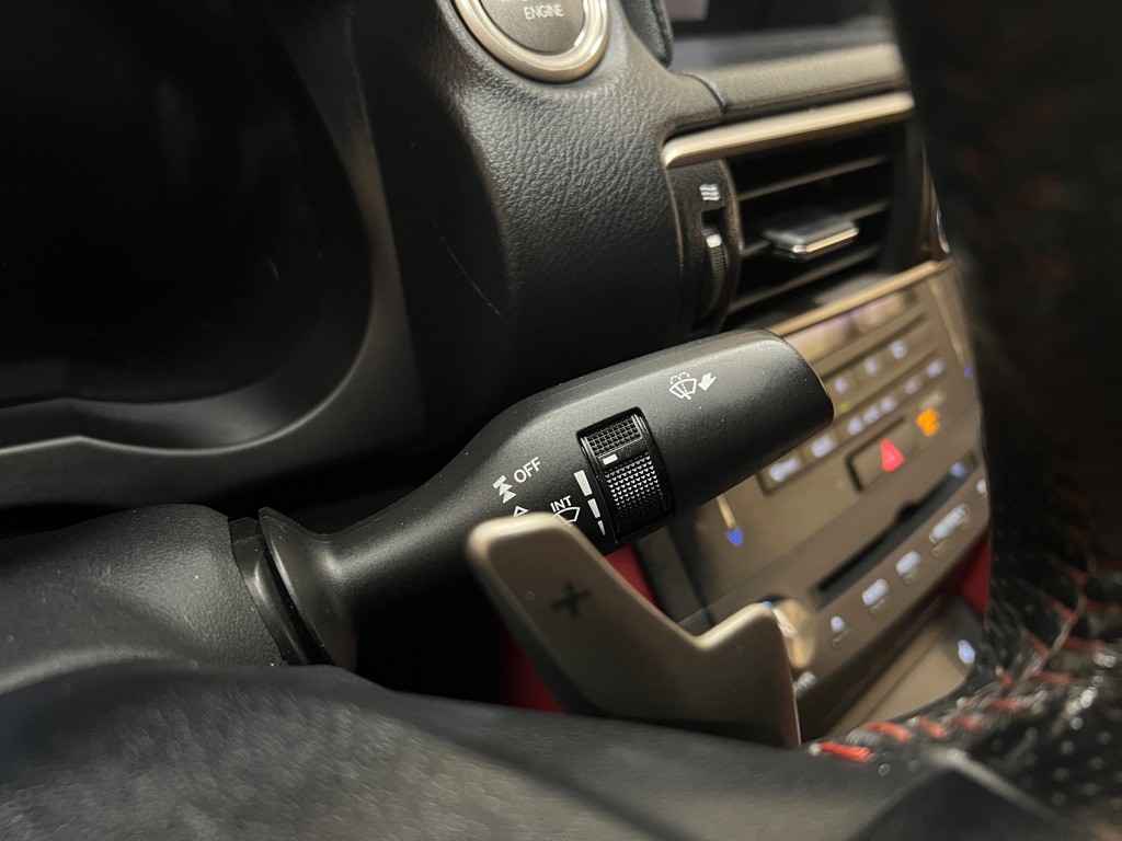 2015 Lexus RC 300 Image 25
