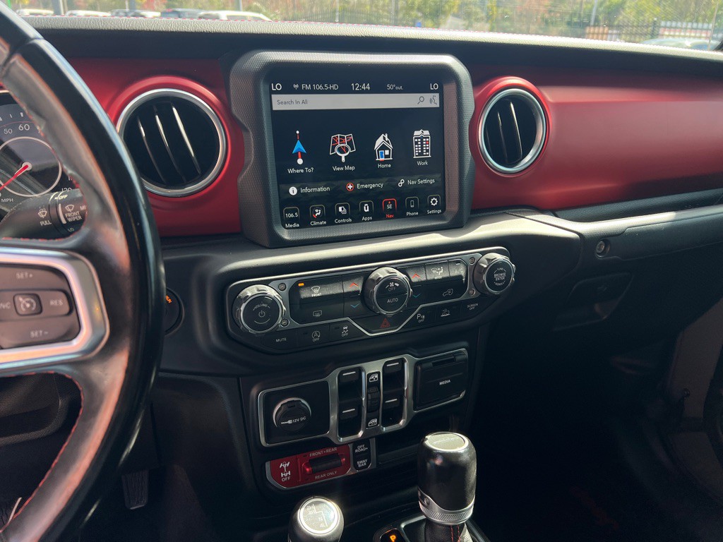 2020 Jeep Gladiator Image 25