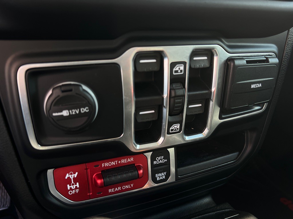 2020 Jeep Gladiator Image 29