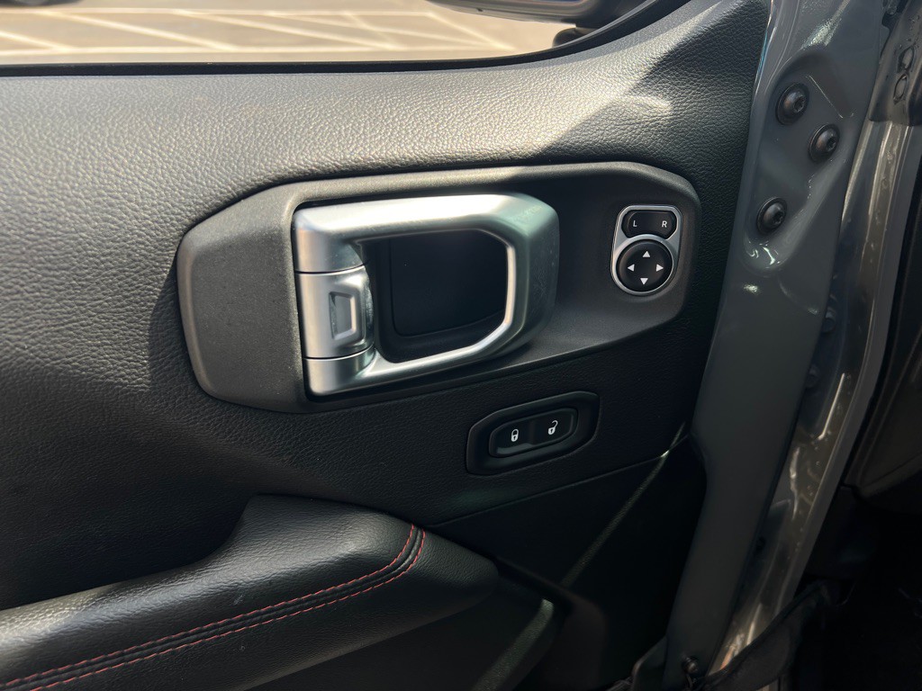 2020 Jeep Gladiator Image 31