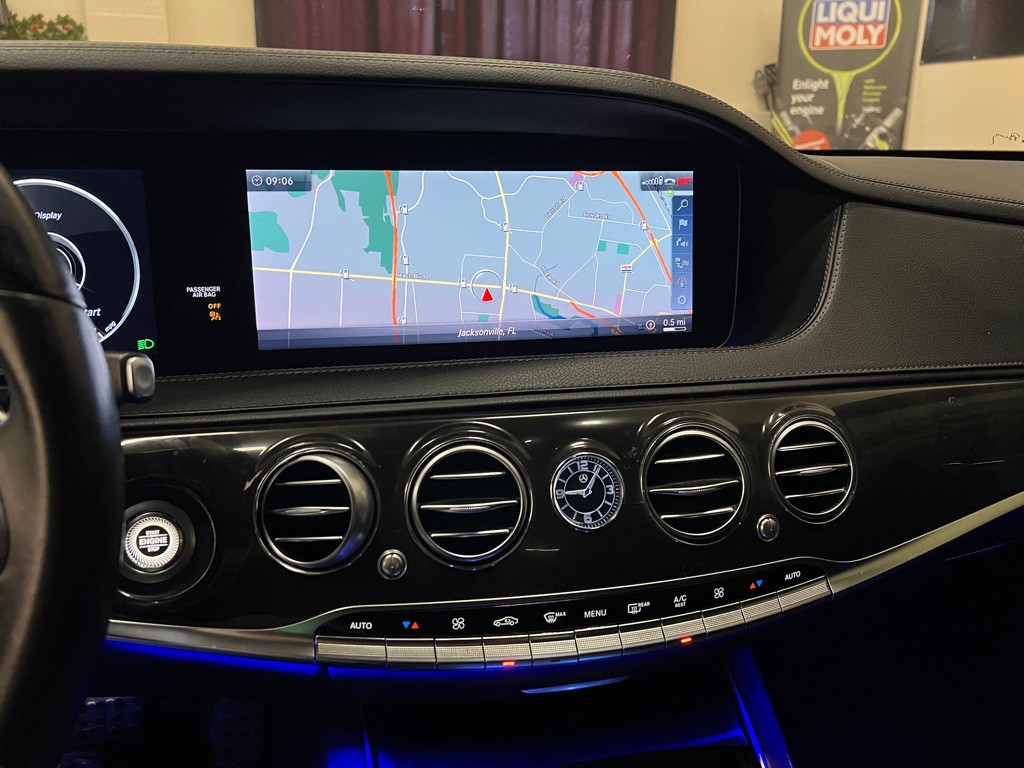 2018 Mercedes-Benz S-Class Image 24