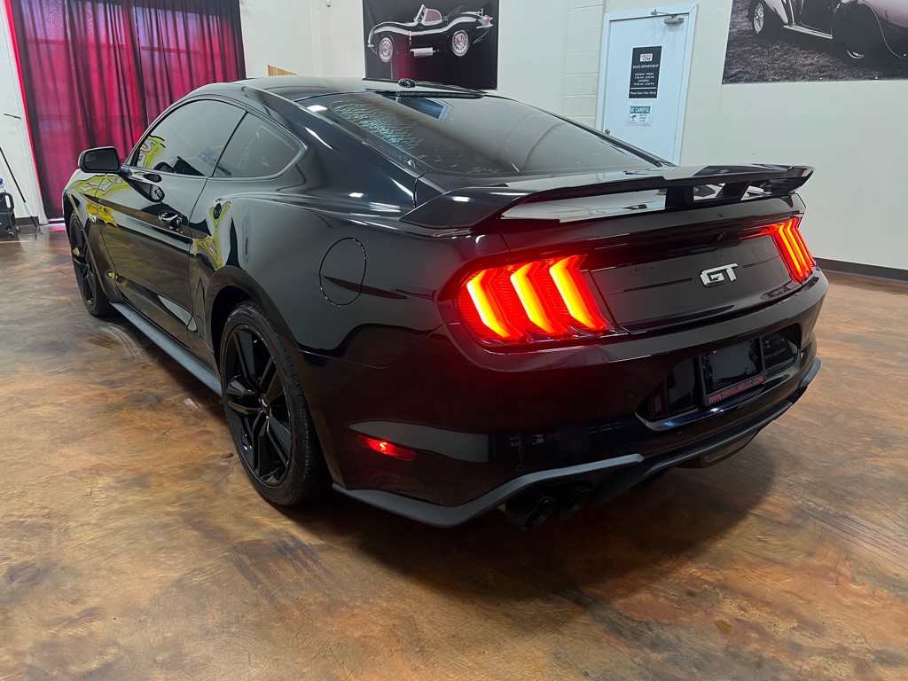 2018 Ford Mustang Image 7