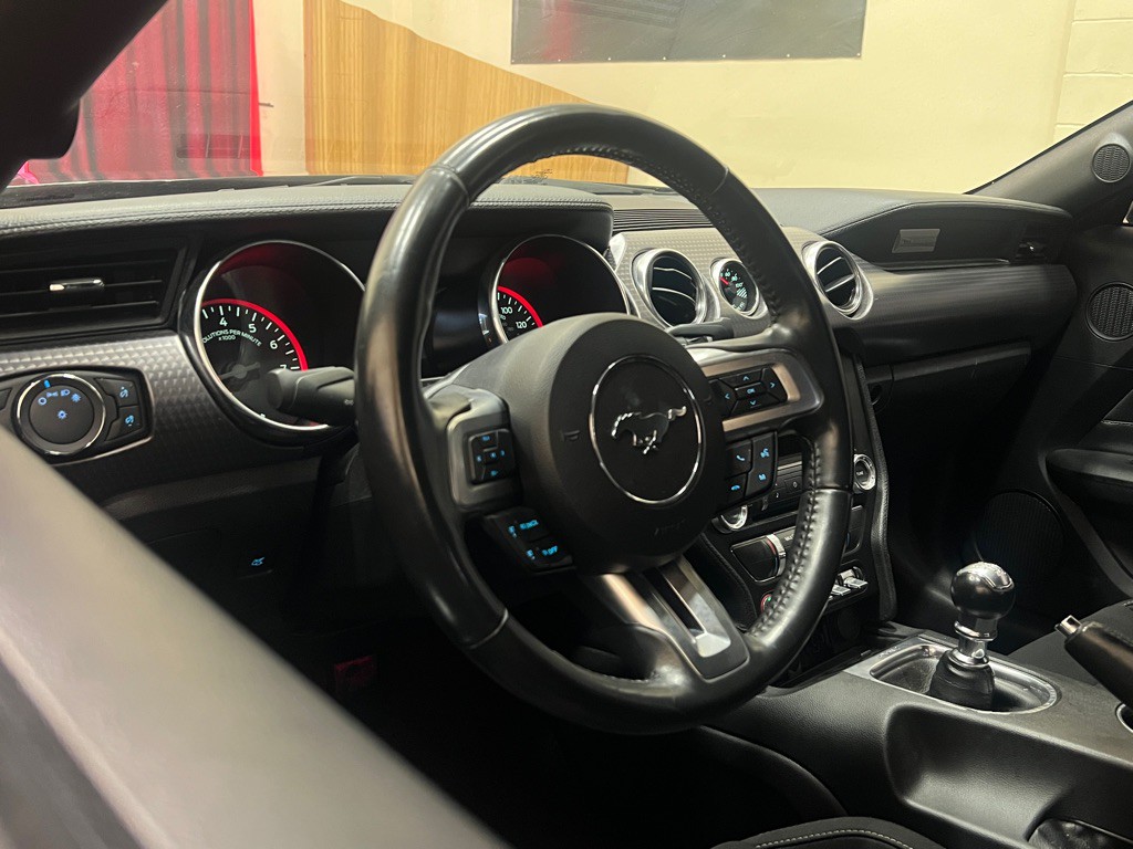 2018 Ford Mustang Image 13