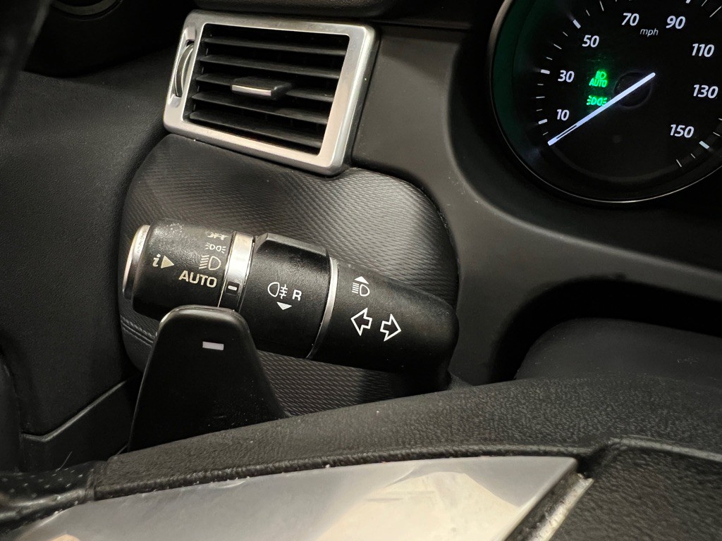 2018 Land Rover Discovery Sport Image 20